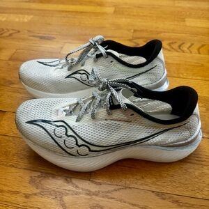 Saucony - Men's Endorphin Pro 3 Running Carbon Shoes - Size 11.5 $240